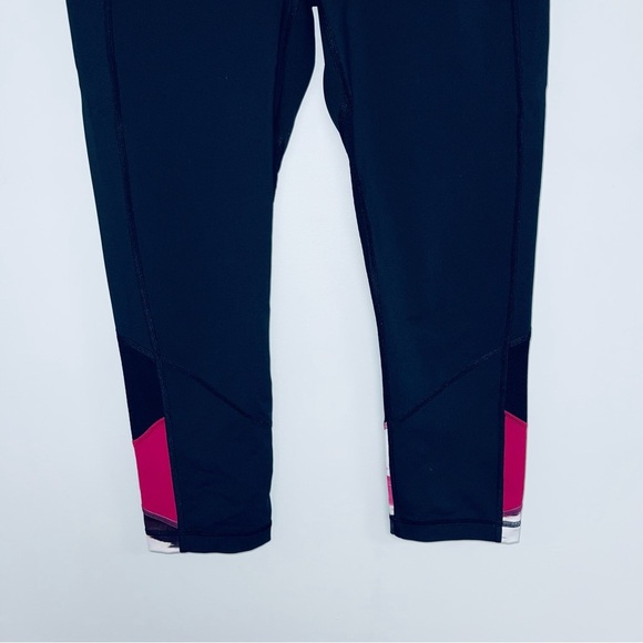 Lululemon Leggings Women's Size 8 US Black Red Pink Pace Rival Crop Luxtreme - Picture 7 of 13